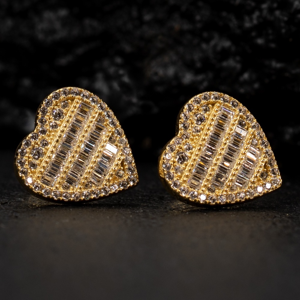 Women’s 14K Yellow Gold 925 Sterling Silver Cute Baguette Heart Stud Earrings